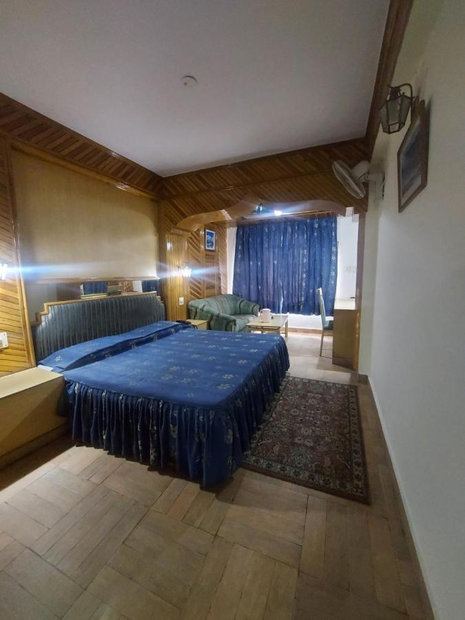 Brightland Hotel Šimla Exteriér fotografie