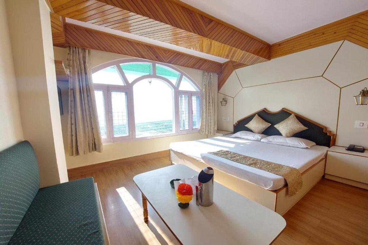 Brightland Hotel Šimla Exteriér fotografie